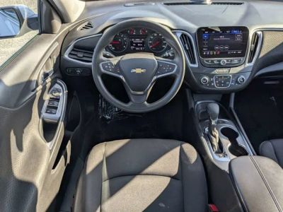2024 Chevrolet Malibu — photo 13 view