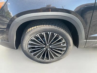 2026 Volkswagen Taos — photo 26 view