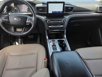 2020 Ford Explorer - Photo 8