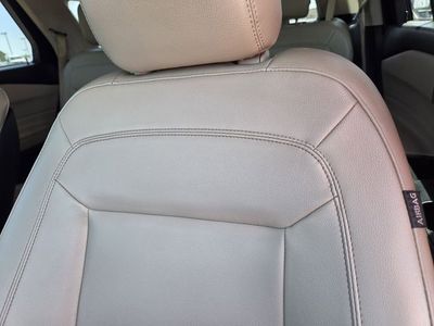 2020 Ford Explorer - Photo 16