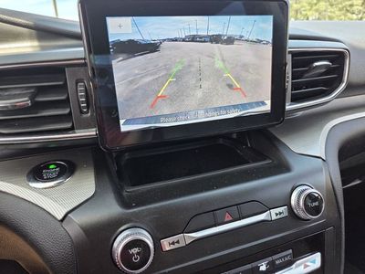 2020 Ford Explorer - Photo 11