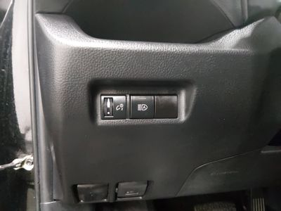 2024 Toyota RAV4 - Photo 13