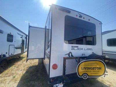 2024 Forest River RV Cherokee Grey Wolf Black Label - Photo 4