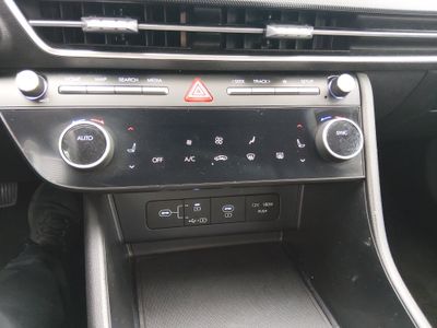 2024 Hyundai Sonata - Photo 17
