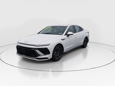2024 Hyundai Sonata - Photo 3