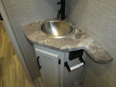 2023 Thor Motor Coach COMPASS - Photo 16