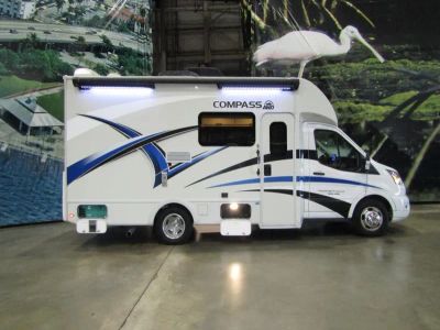 2023 Thor Motor Coach COMPASS - Photo 24