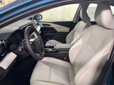 2026 Toyota Camry — photo 19 view