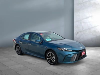 2026 Toyota Camry — photo 8 view