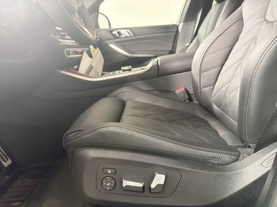 2026 BMW X5 xDrive40i — photo 11 view