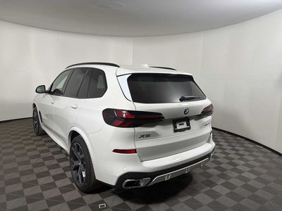 2026 BMW X5 xDrive40i — side profile view