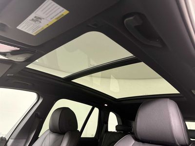 2026 BMW X5 xDrive40i — photo 17 view