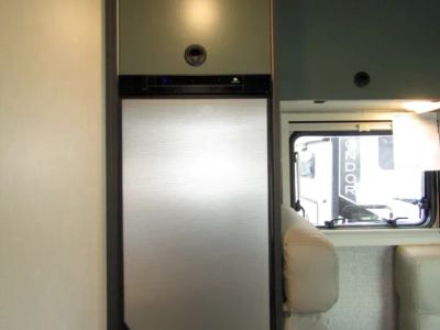 2026 Winnebago EKKO - Photo 13