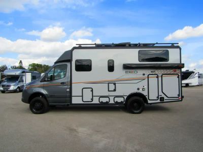 2026 Winnebago EKKO - Photo 20