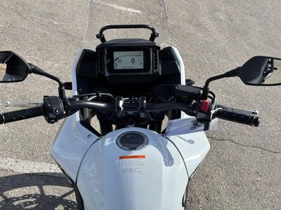 2025 Honda NX500 - Photo 12