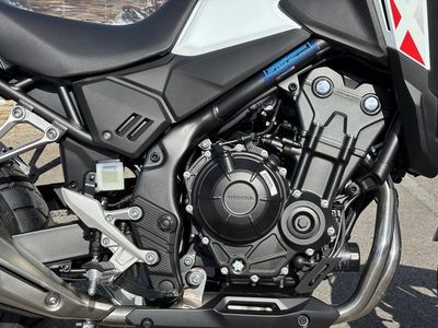 2025 Honda NX500 - Photo 5
