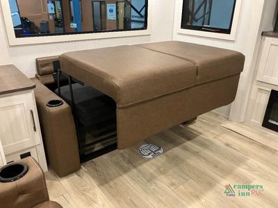2026 Forest River Grand Surveyor — photo 43 view