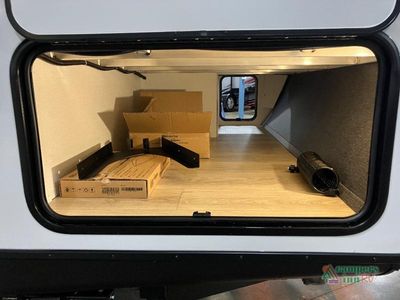 2026 Forest River Grand Surveyor — engine compartment view