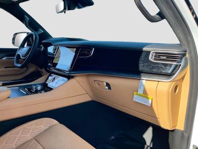 2026 Jeep Grand Wagoneer — photo 32 view