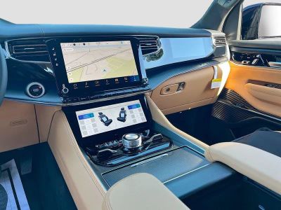 2026 Jeep Grand Wagoneer — photo 25 view