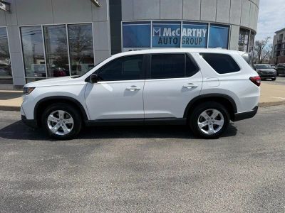 2023 Honda Pilot - Photo 2