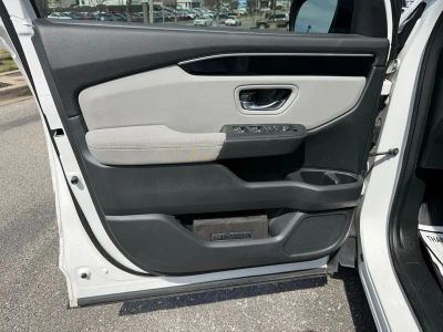2023 Honda Pilot - Photo 17