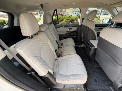 2023 Honda Pilot - Photo 38