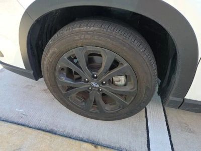 2024 Subaru Forester — photo 10 view
