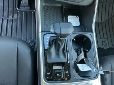 2026 Kia Carnival — photo 13 view