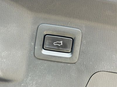2022 Mazda CX-9 — photo 13 view