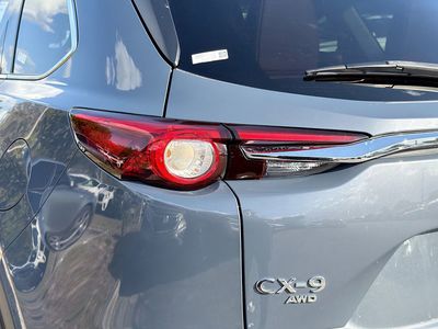 2022 Mazda CX-9 — photo 10 view
