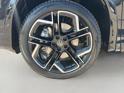 2026 Volkswagen Tiguan — photo 41 view