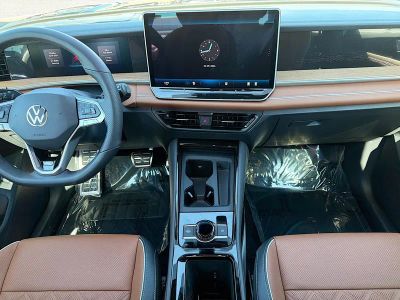 2026 Volkswagen Tiguan — photo 18 view