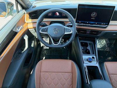 2026 Volkswagen Tiguan — photo 16 view