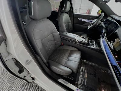 2025 BMW 7 Series — photo 28 view