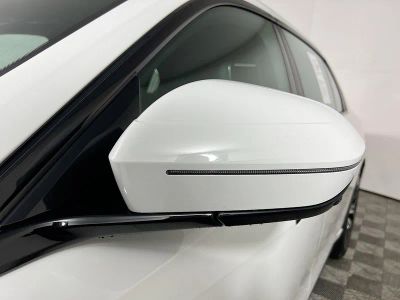 2025 BMW 7 Series — photo 10 view
