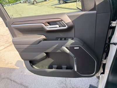 2026 Chevrolet Silverado 1500 — photo 39 view