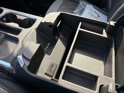 2026 Chevrolet Silverado 1500 — photo 37 view