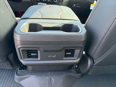 2026 Chevrolet Silverado 1500 — photo 19 view