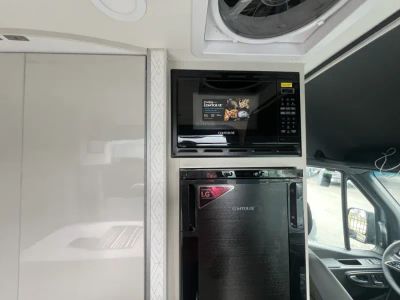 2027 Thor Motor Coach TRANQUILITY — photo 11 view