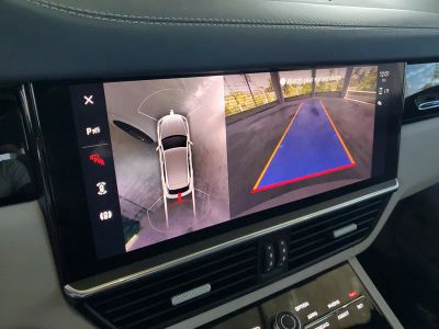 2022 Porsche Cayenne — photo 27 view
