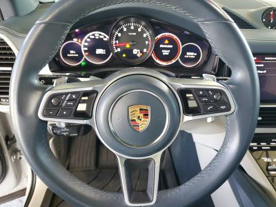 2022 Porsche Cayenne — photo 22 view