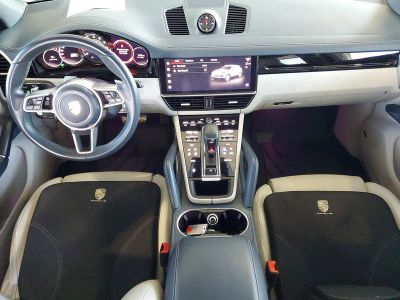 2022 Porsche Cayenne — photo 10 view