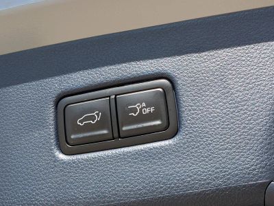 2026 Kia Carnival Hybrid — photo 15 view