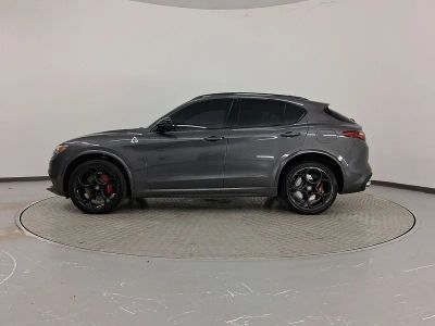 2023 Alfa Stelvio SUV - Photo 2