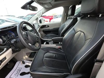 2023 Chrysler Pacifica — interior view
