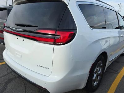 2023 Chrysler Pacifica — rear three-quarter view