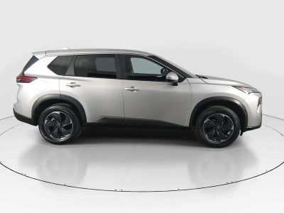 2024 Nissan Rogue - Photo 8