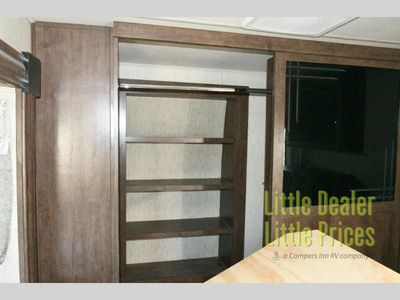 2019 Forest River RV Sandpiper - Photo 32