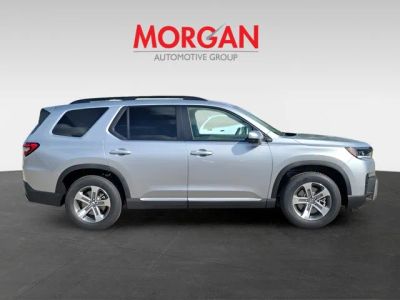 2026 Honda Pilot — photo 8 view